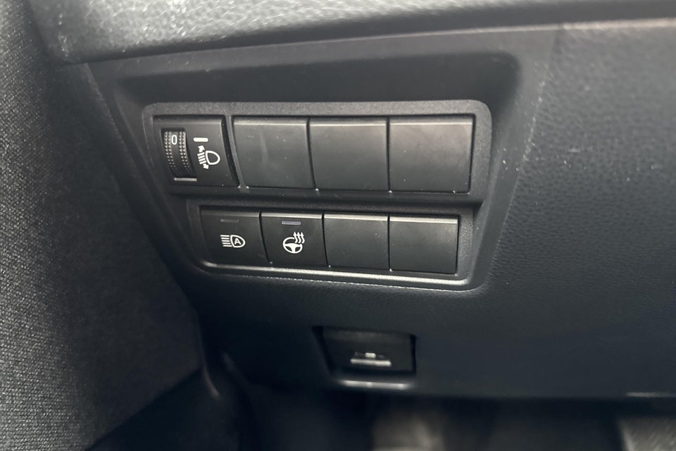 Toyota Yaris 1,5 Hybrid H1 e-CVT 5d
