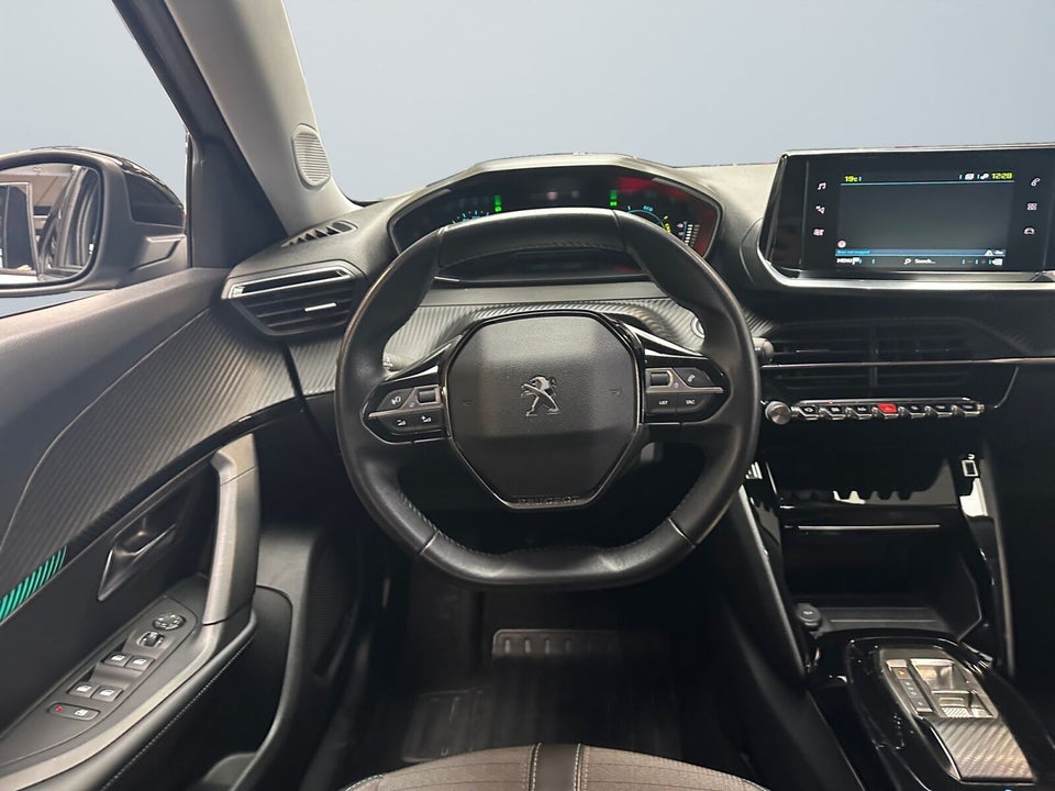 Peugeot e-2008 50 Allure 5d