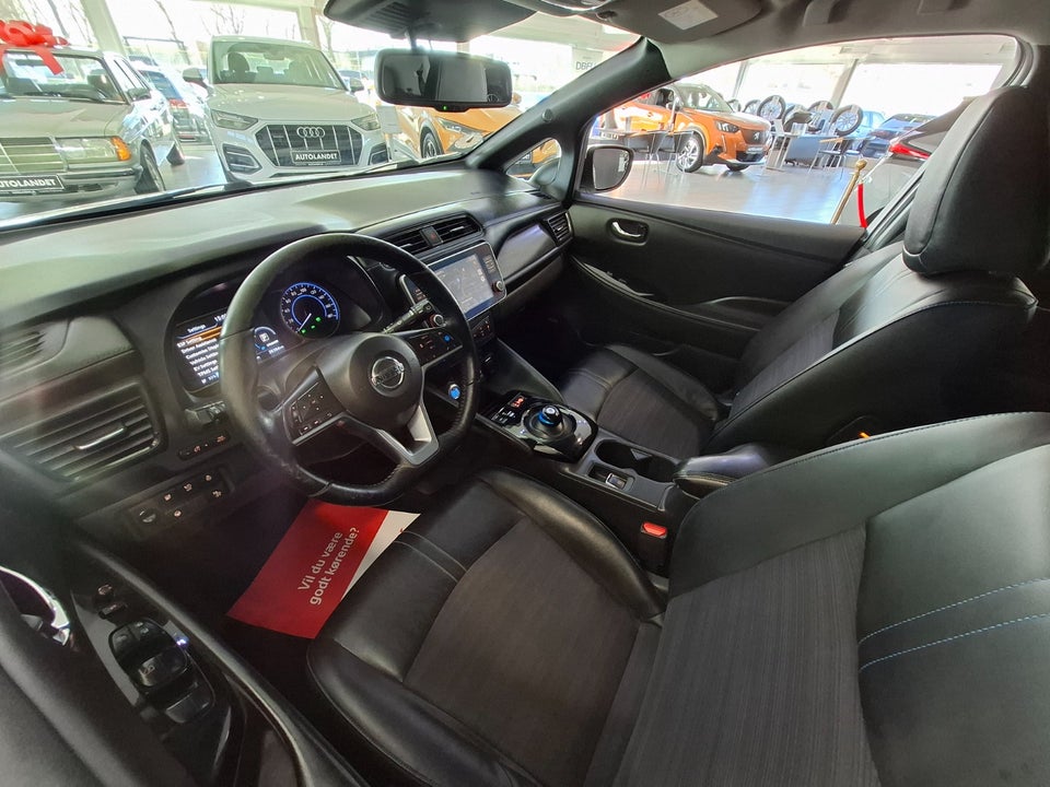 Nissan Leaf 40 Tekna 5d