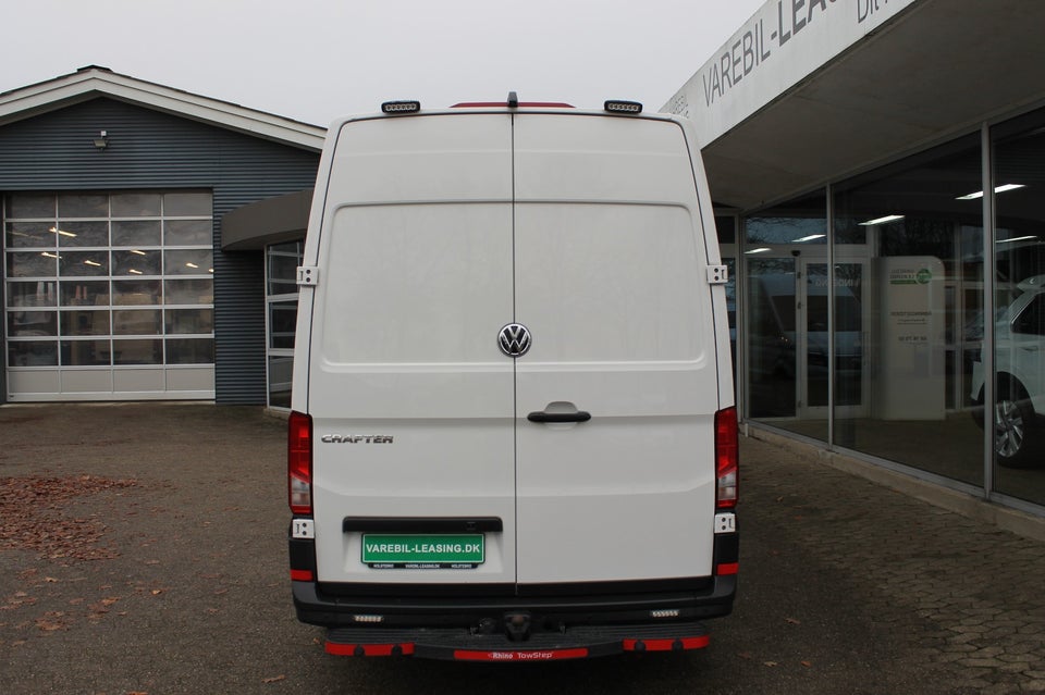 VW Crafter 35 2,0 TDi 177 Kassevogn L3H2 aut.