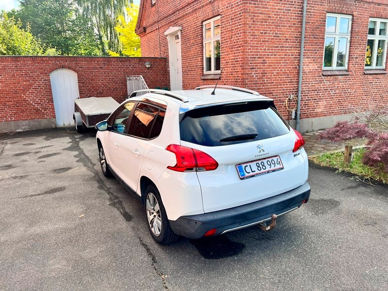 Peugeot 2008 1,2 VTi 82 Active 5d