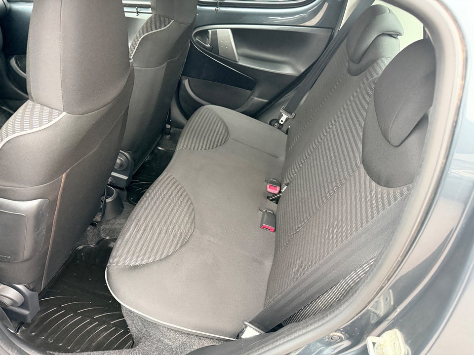 Peugeot 107 1,0 Trendy 5d