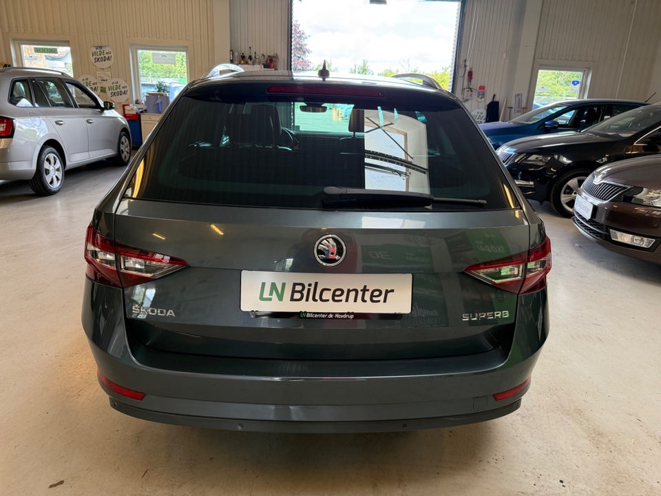 Skoda Superb 1,4 TSi 150 Style Combi DSG 5d