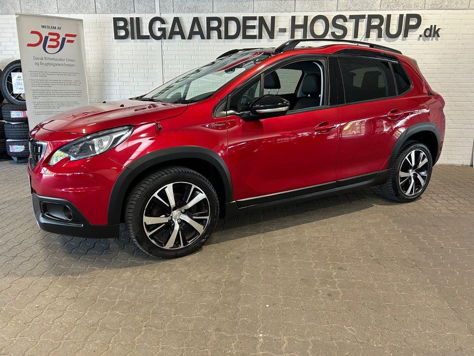 Peugeot 2008 1,6 BlueHDi 100 GT Line Sky 5d