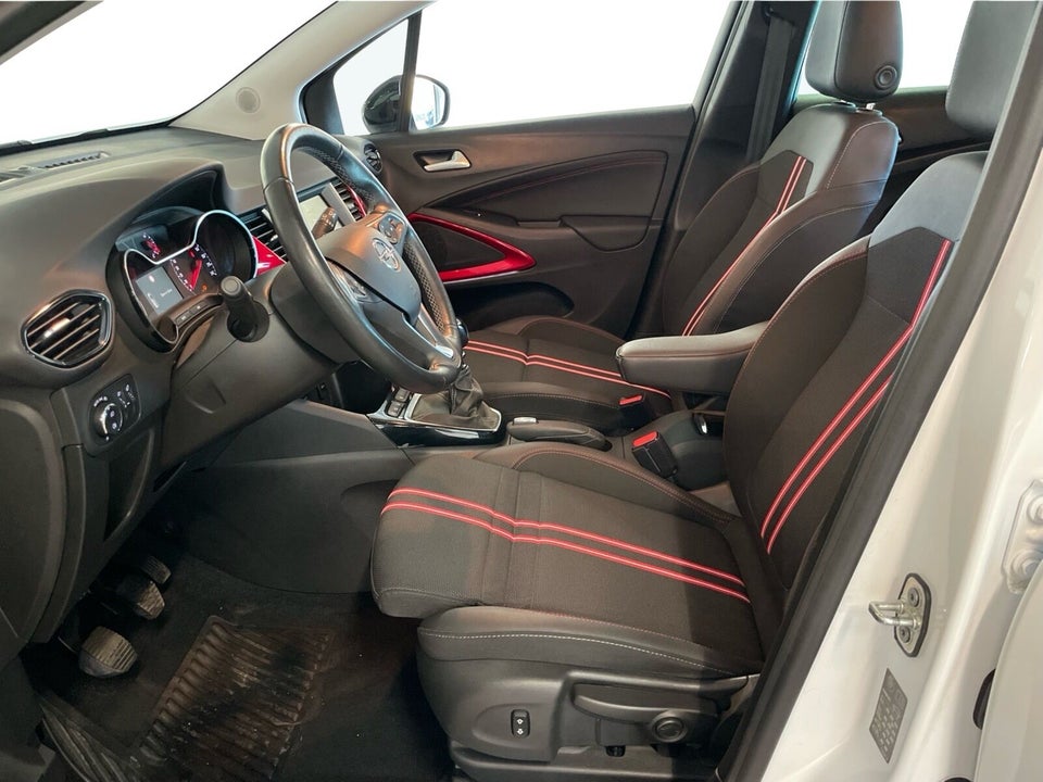 Opel Crossland 1,2 T 110 GS 5d