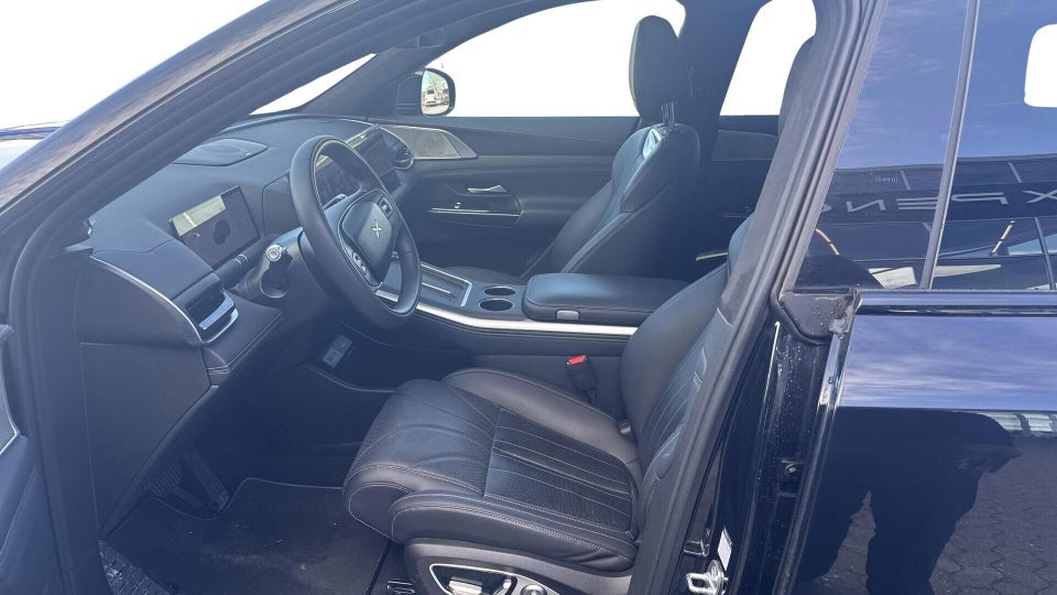 Xpeng G9 Performance Black Edition 5d