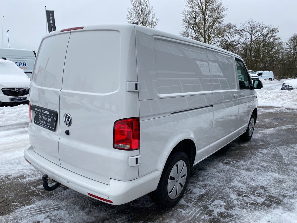 VW Transporter 2,0 TDi 150 Kassevogn DSG lang