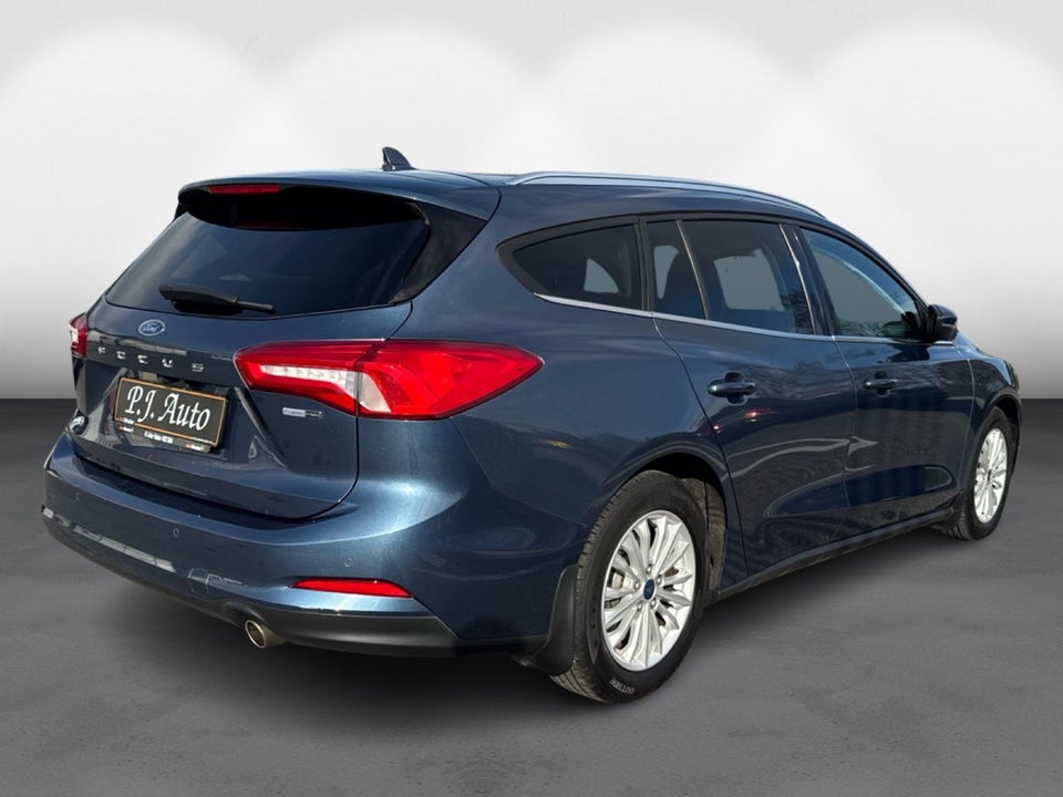 Ford Focus 1,0 EcoBoost mHEV Titanium stc. 5d