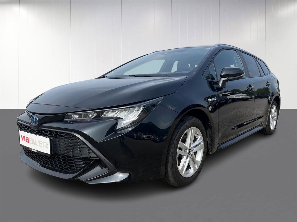 Toyota Corolla 1,8 Hybrid Active Smart Touring Sports MDS 5d