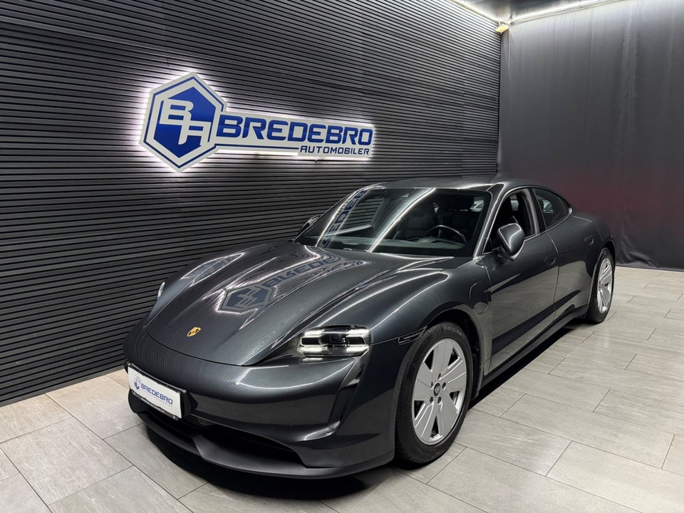 Porsche Taycan 4d