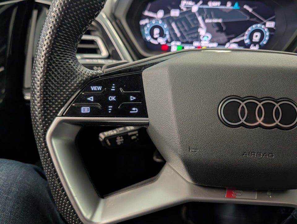 Audi Q4 e-tron 45 S-line 5d