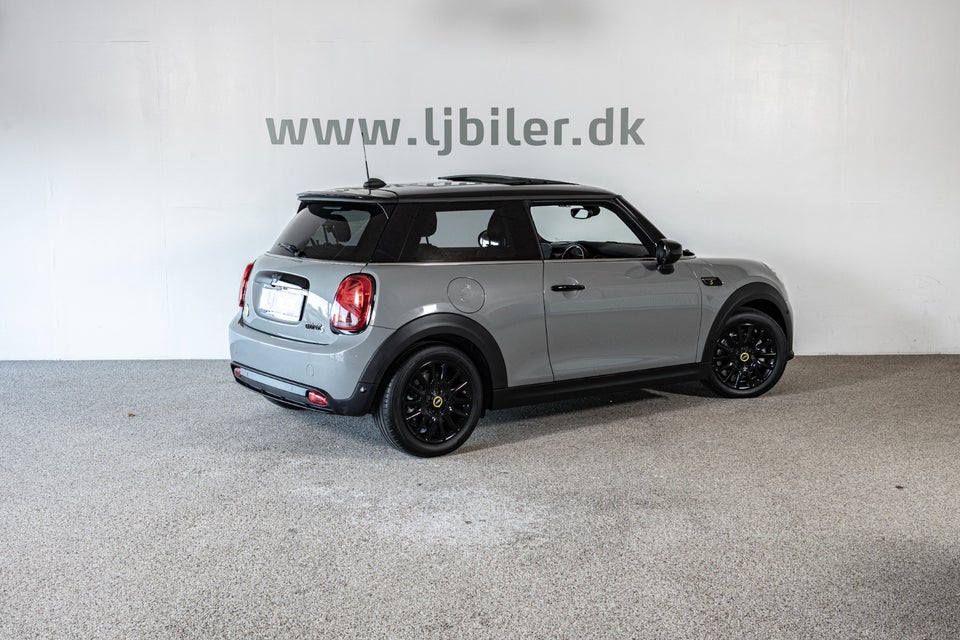 MINI Cooper SE Yours Lounge 3d