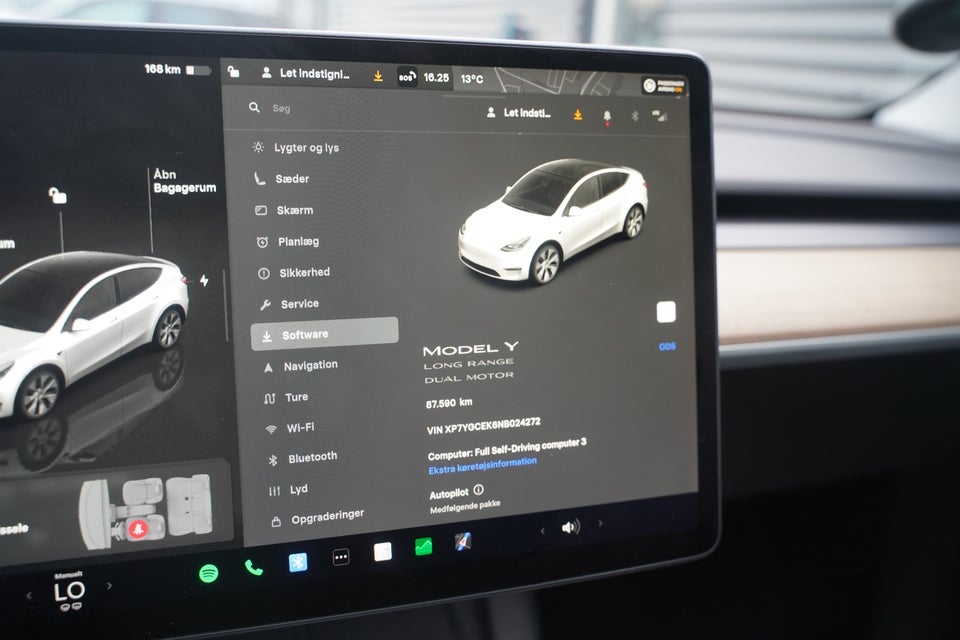 Tesla Model Y Long Range AWD 5d