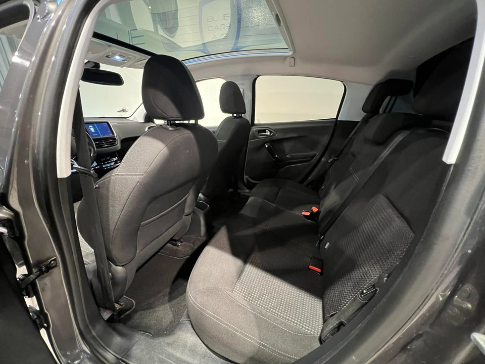 Peugeot 208 1,6 BlueHDi 100 Allure Sky 5d