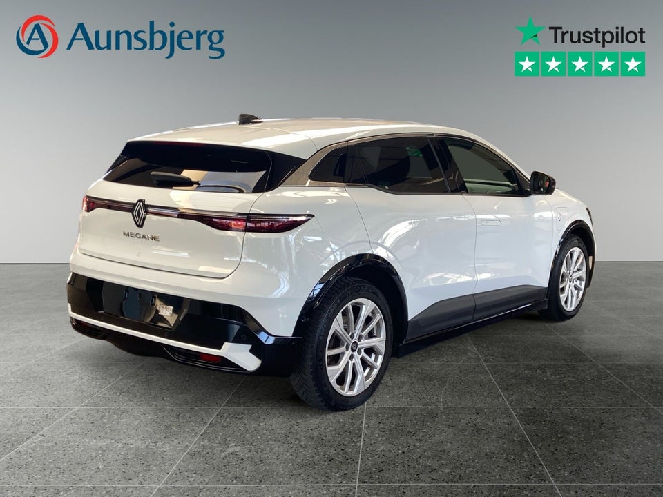Renault Megane E-Tech 60 Techno 5d