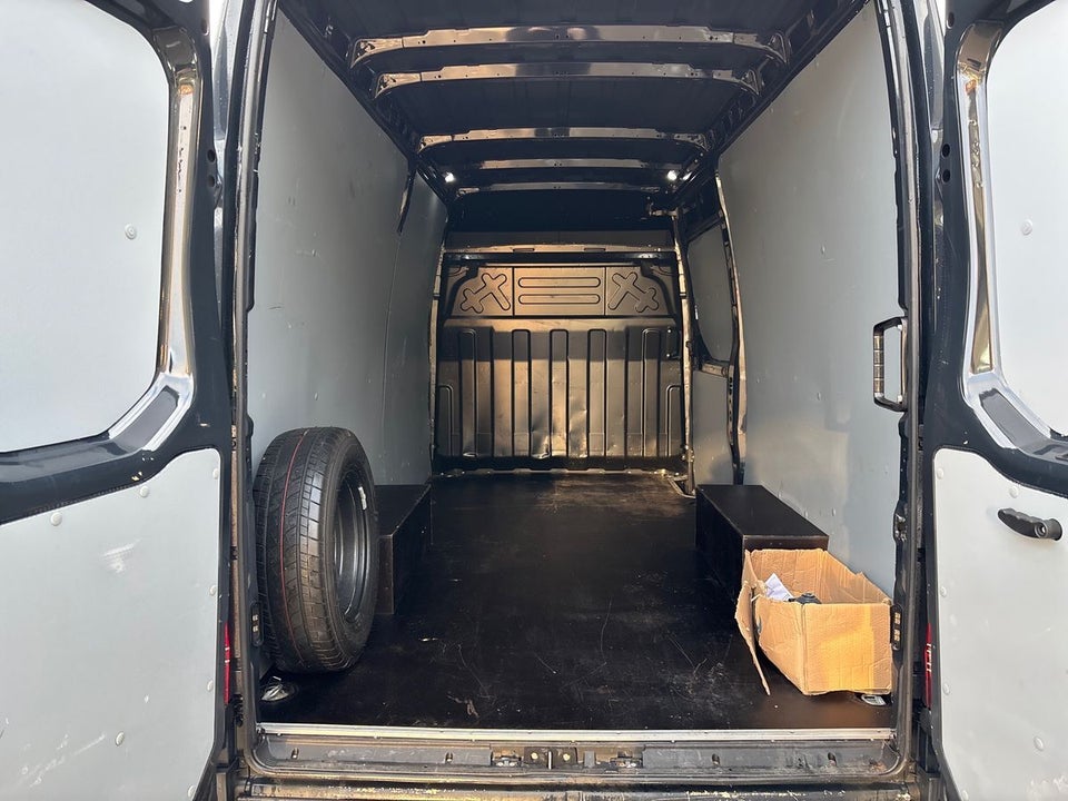 Iveco Daily 3,0 35S21 12m³ Van AG8