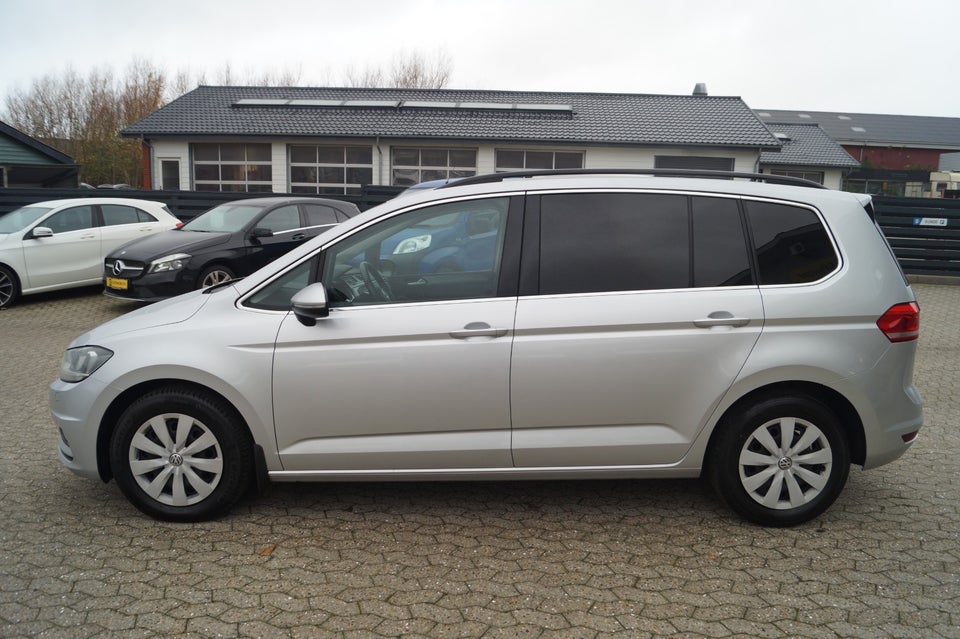 VW Touran 1,6 TDi 115 Comfortline DSG Van 5d