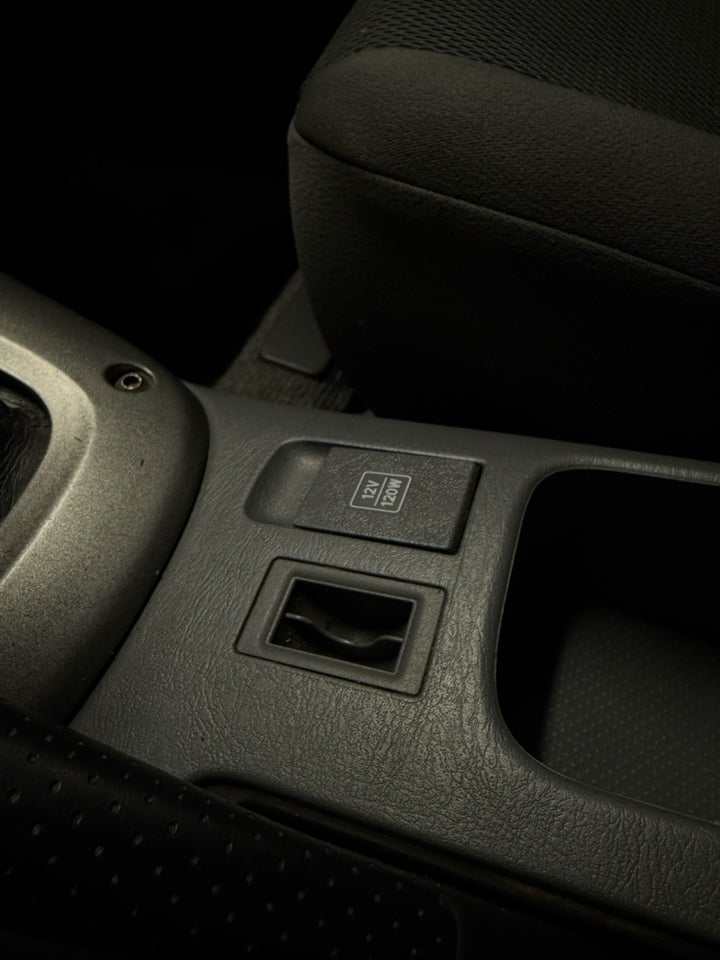 Toyota RAV4 2,0 VVT-i 4x4 5d