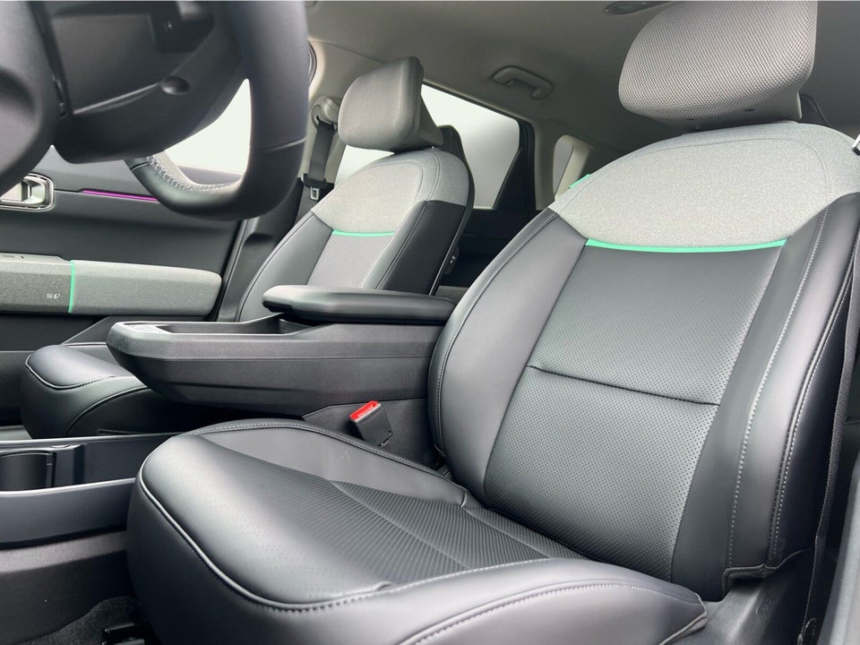 Kia EV4 81 Long Range Upgrade 5d