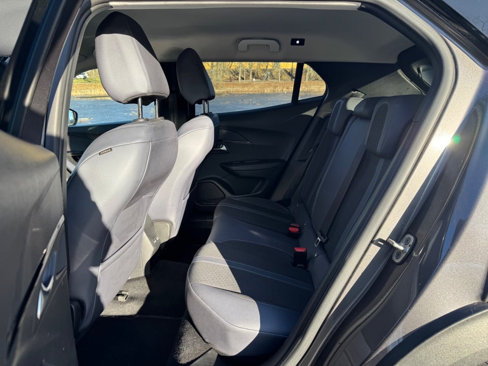 Peugeot 2008 1,2 PureTech 100 Allure Pack 5d