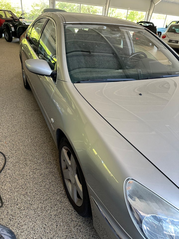 Peugeot 607 2,2 Ibene 4d