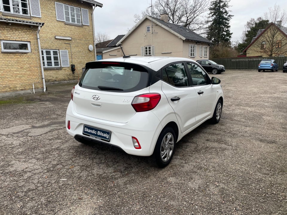 Hyundai i10 1,0 MPi Essential AMT 5d