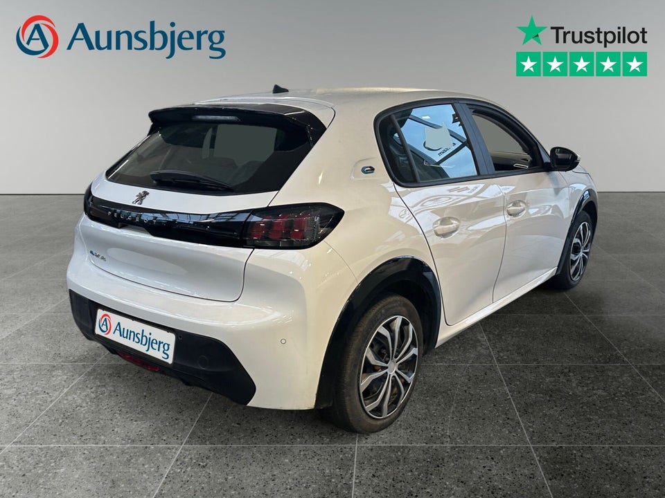 Peugeot e-208 50 Active 5d