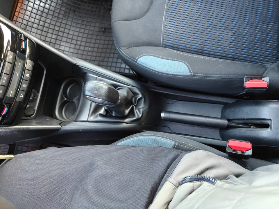 Peugeot 208 1,2 VTi Allure 5d