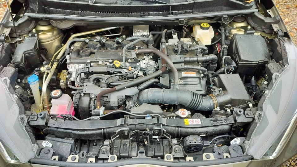 Toyota Yaris 1,5 Hybrid Active Tech+ e-CVT 5d