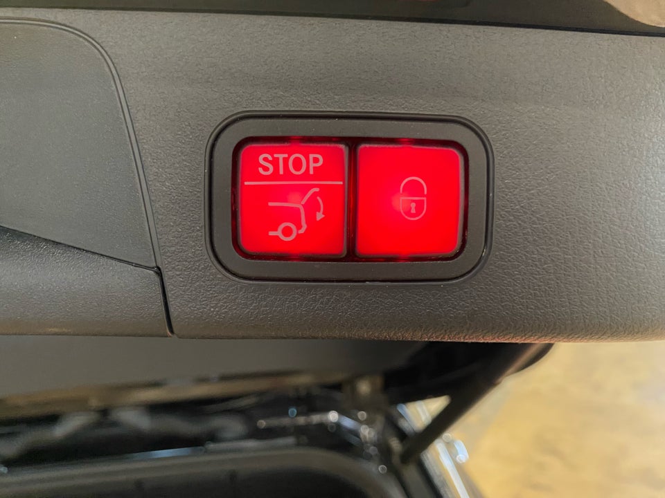 Mercedes EQB300 AMG Line 4Matic 5d