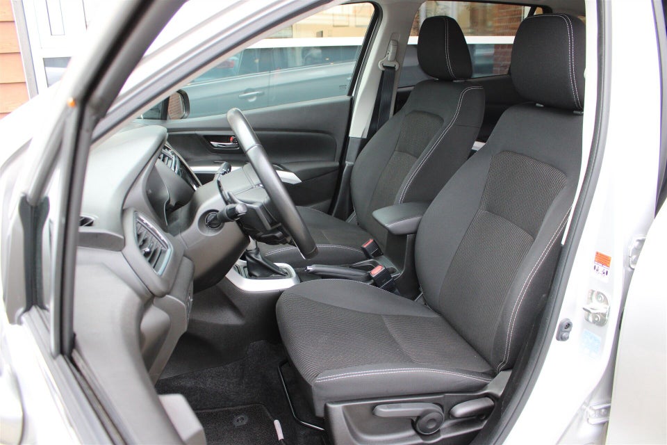 Suzuki S-Cross 1,4 mHybrid Active aut. 5d