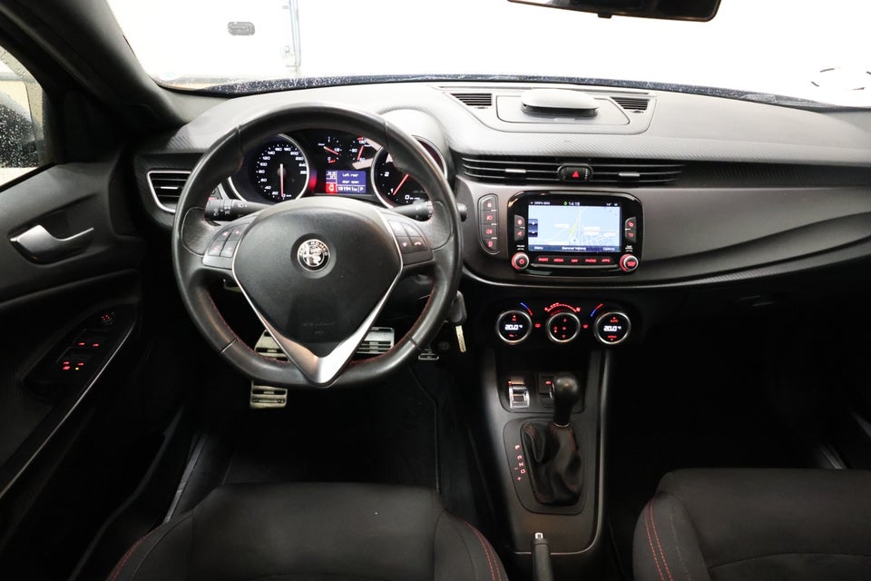 Alfa Romeo Giulietta 1,6 JTD 120 Super TCT 5d