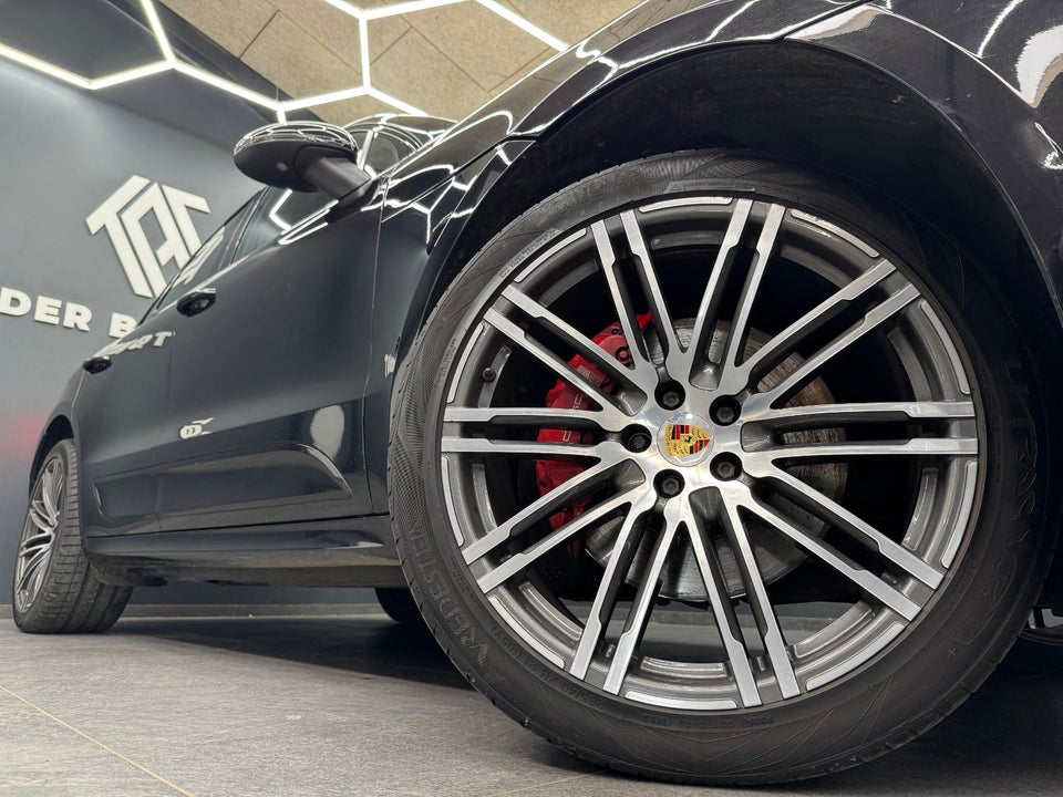 Porsche Macan Turbo 3,6 PDK 5d