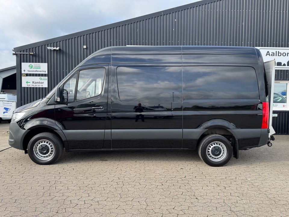 Mercedes Sprinter 317 2,0 CDi A2 Kassevogn aut. RWD