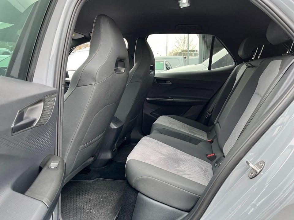 Cupra Born 58 e-Boost 5d