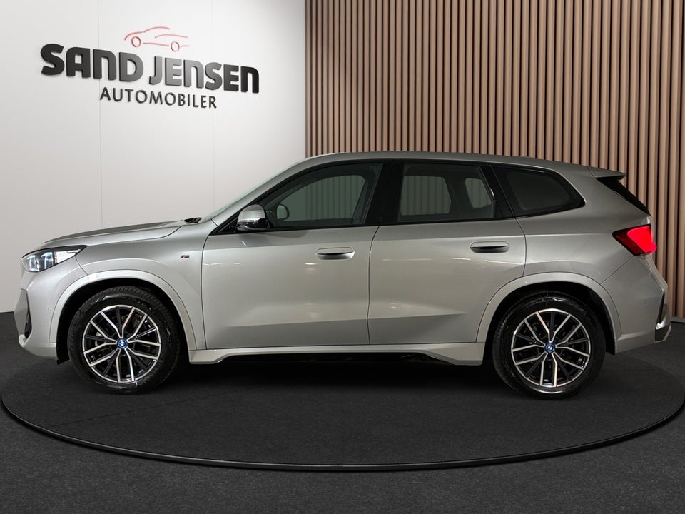 BMW iX1 xDrive30 M-Sport Premium 5d
