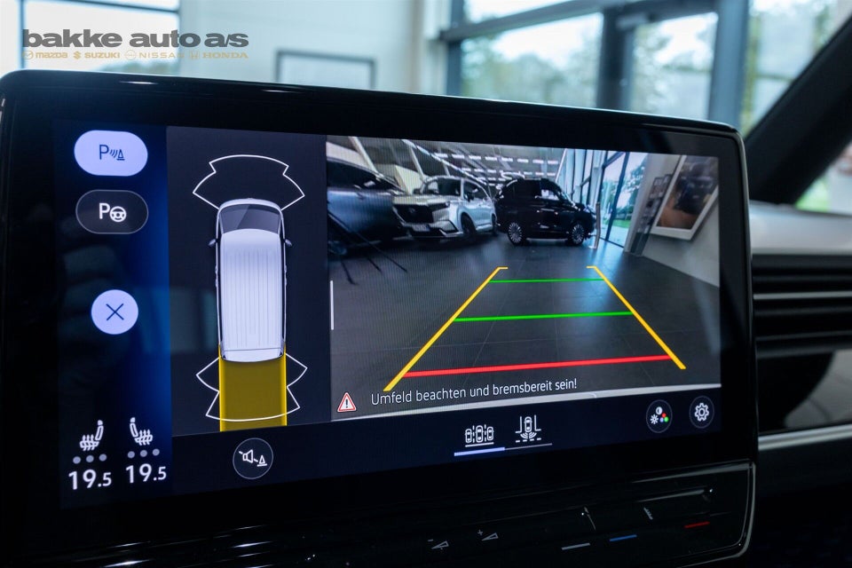 VW ID.Buzz 77 Pro SWB 5d