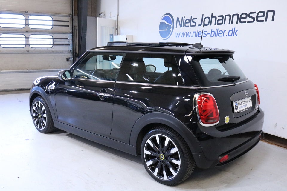 MINI Cooper SE Maximise 3d