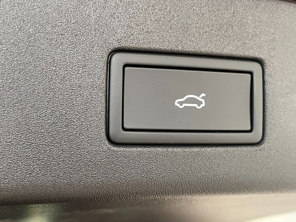 VW ID.4 77 Style+ 4Motion 5d