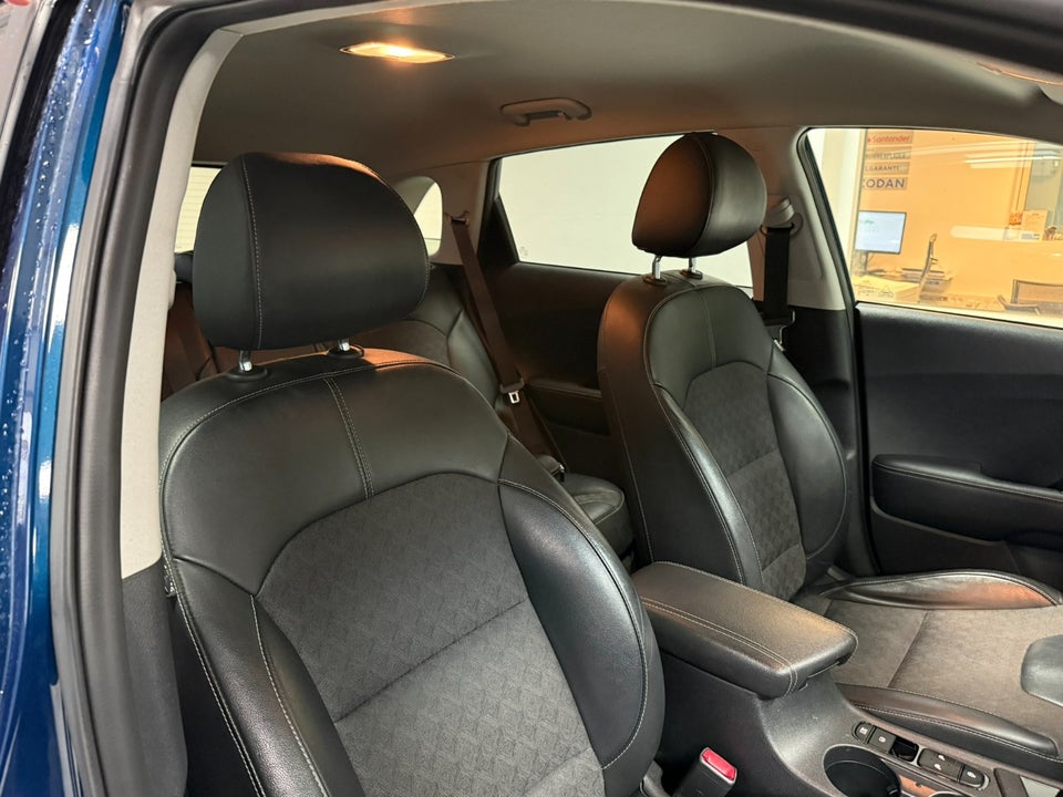 Kia Niro 1,6 PHEV Advance DCT 5d