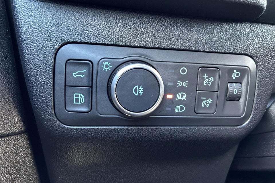 Ford Kuga 2,5 PHEV ST-Line X CVT 5d