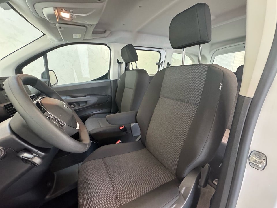 Peugeot e-Rifter 50 Active Pack L2 5d