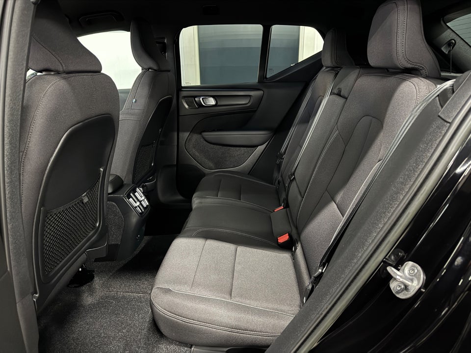 Volvo XC40 P6 ReCharge Core 5d