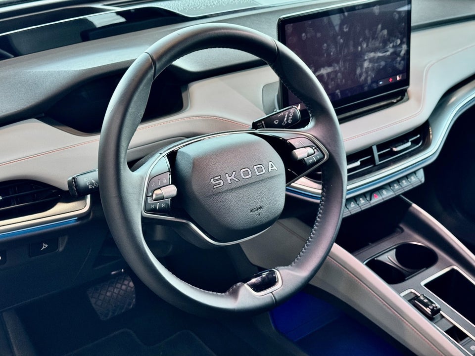 Skoda Elroq 85 iV Lodge Advanced 5d