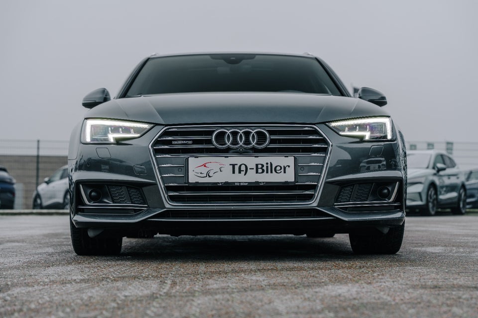 Audi A4 3,0 TDi 272 S-line Avant quattro Tiptr. 5d