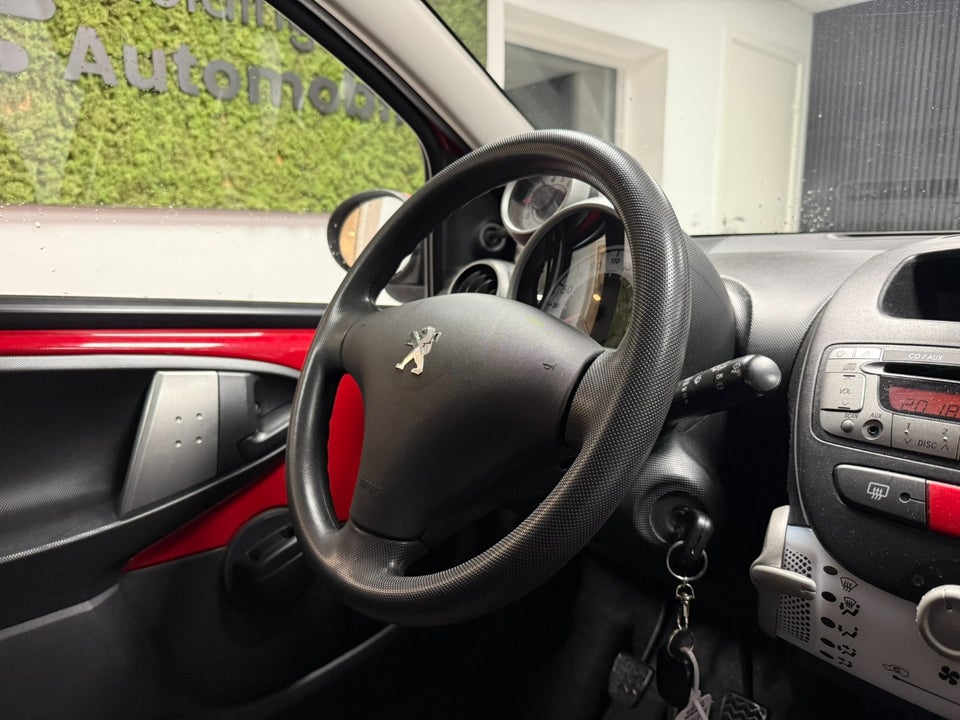 Peugeot 107 1,0 Champion 5d