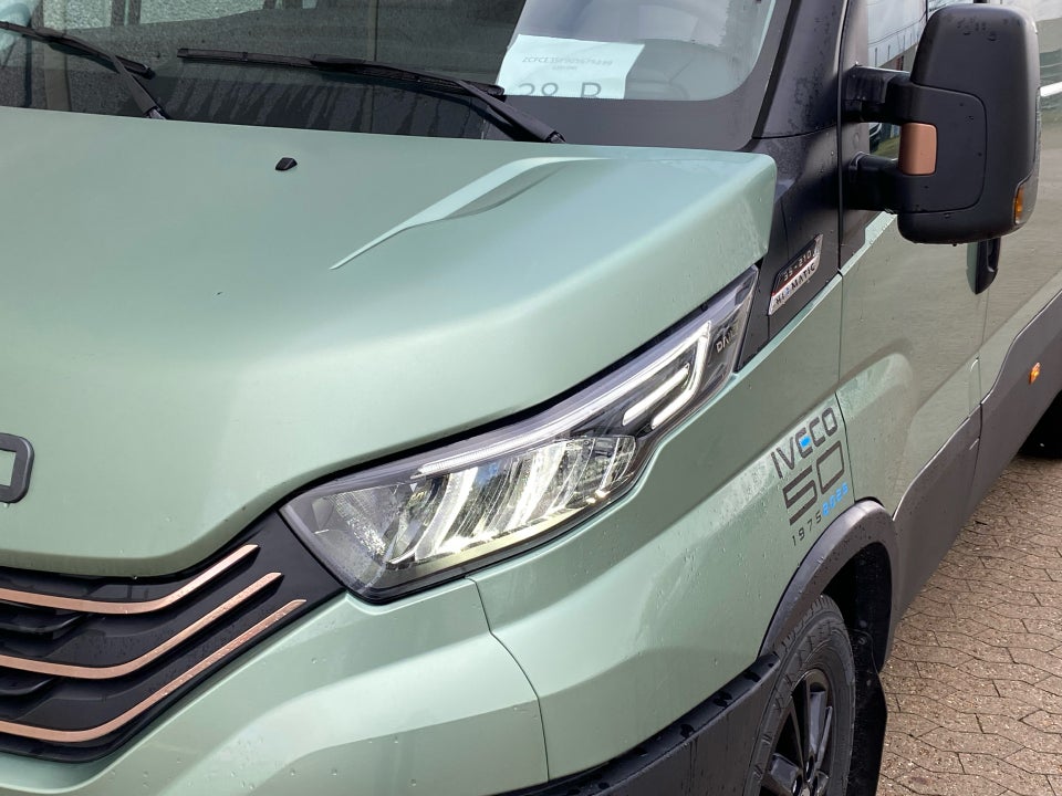 Iveco Daily 3,0 35S21 12m³ Van AG8