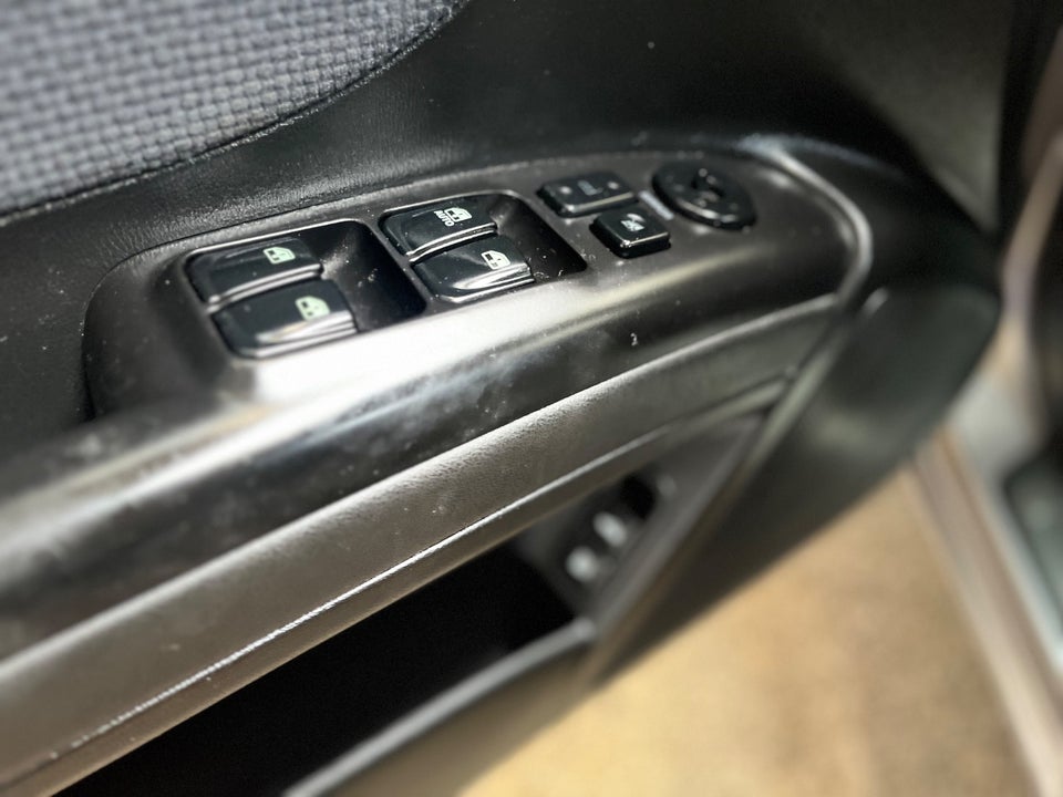 Hyundai Sonata 3,3 GLS NF aut. 4d