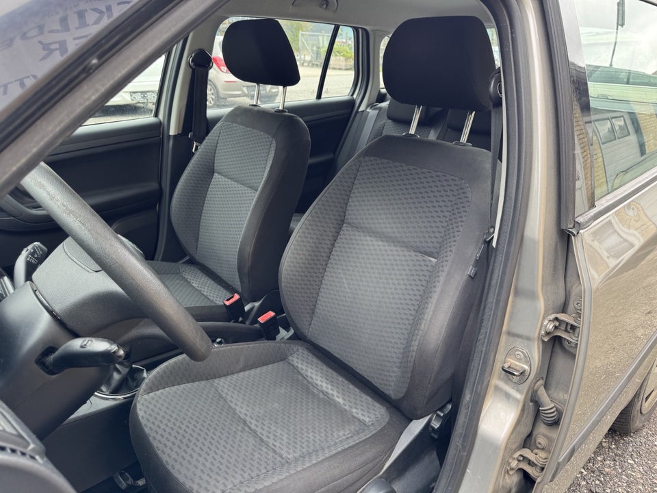 Skoda Fabia 1,2 12V Ambiente Combi 5d