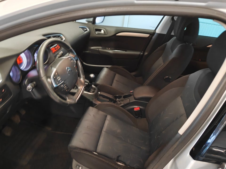 Citroën C4 1,6 HDi 92 Comfort 5d